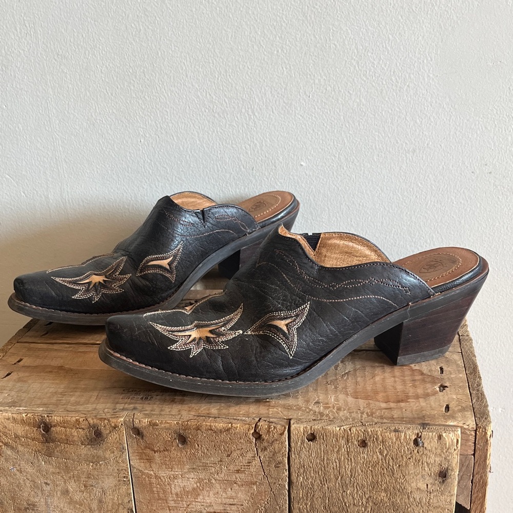 Ariat Manzanita Mules - Western Leather Clog